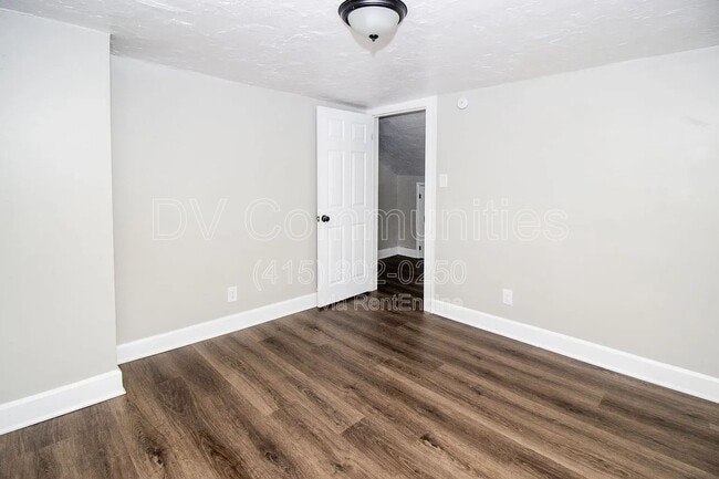 Building Photo - 5153 Cato St