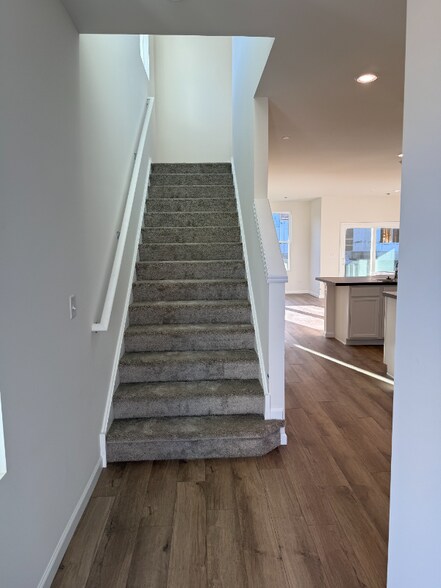 Building Photo - 2246 Horseshoe Cir