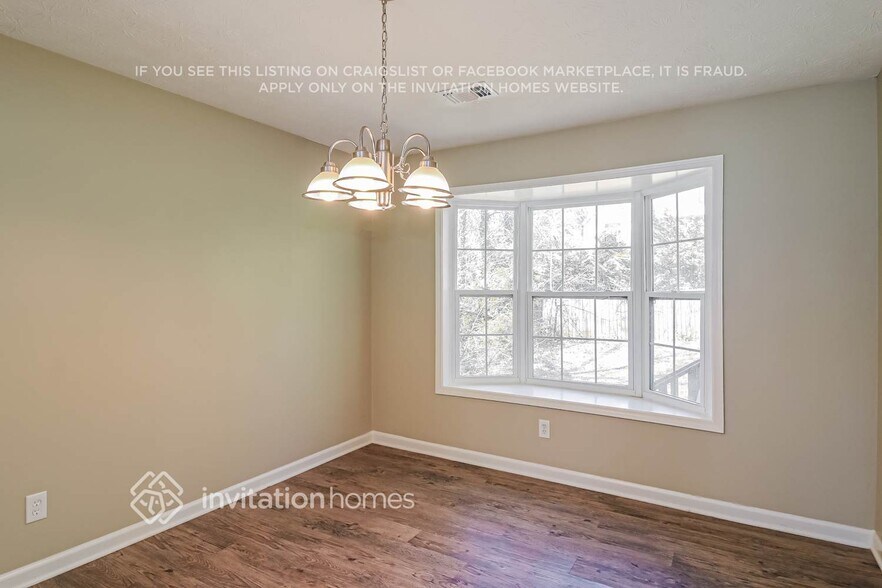 Building Photo - 2071 Hunters Cove Dr