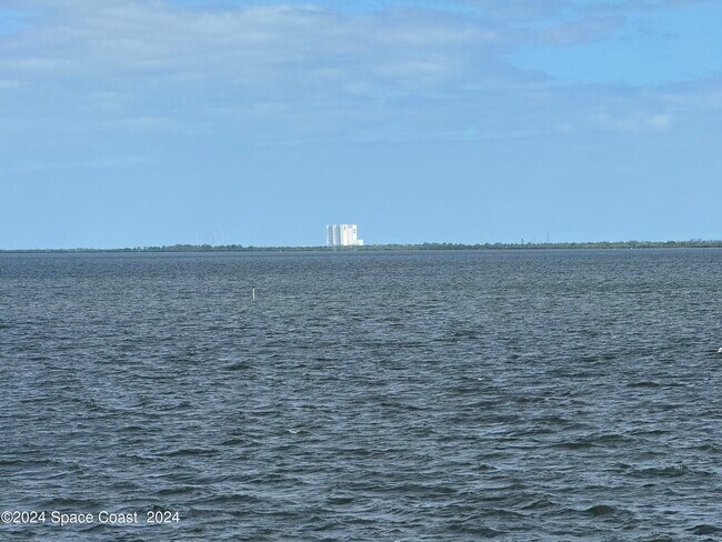 Building Photo - 6850 US-1