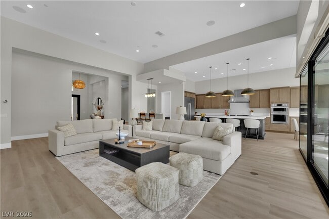 Building Photo - 10973 Horizon Ledge Ave