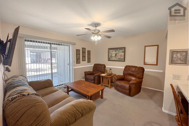 Building Photo - 1Bed/2Bath Furnished House in 55+ Age-Restricted Community in East Mesa!