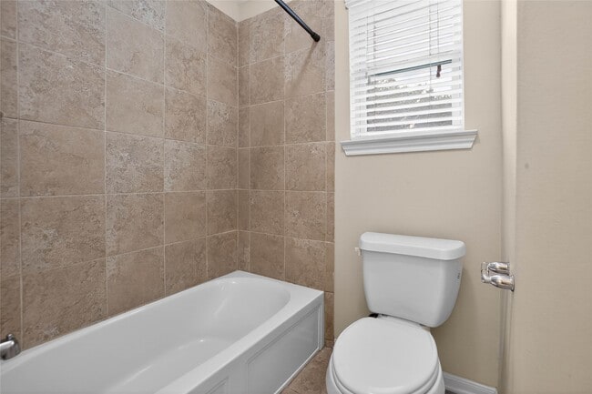 Building Photo - 74 N Whistling Swan Pl