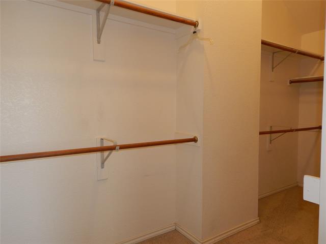 Building Photo - 2500 Coolwater Dr