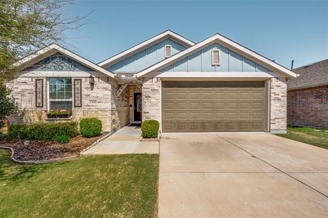 Primary Photo - 1309 Roadrunner Dr