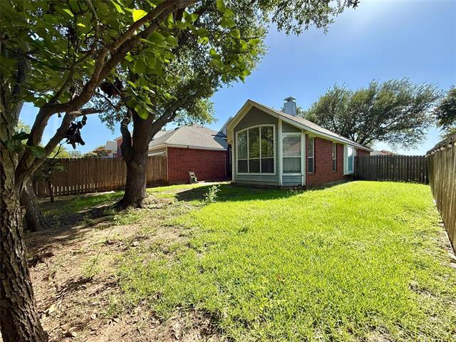 Building Photo - 17712 River Chase Dr