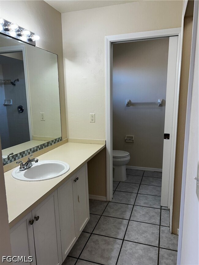 Building Photo - 229 Hancock Bridge Pkwy