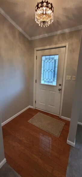 Building Photo - 338 Hicks Farm Rd