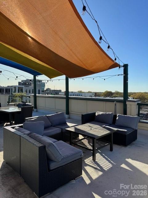 Building Photo - 115 E Park Ave