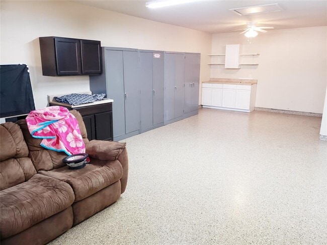 Building Photo - 8305 Turning Trail