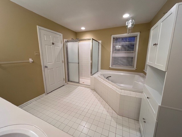 Building Photo - 5842 Tova Cir