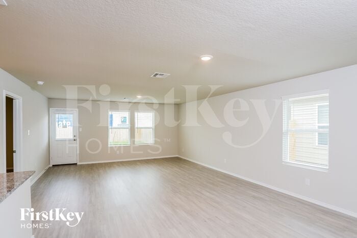 Building Photo - 1718 Morse Way