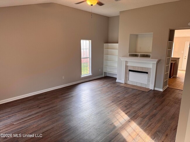 Building Photo - 5602 Kaitlyn Dr W