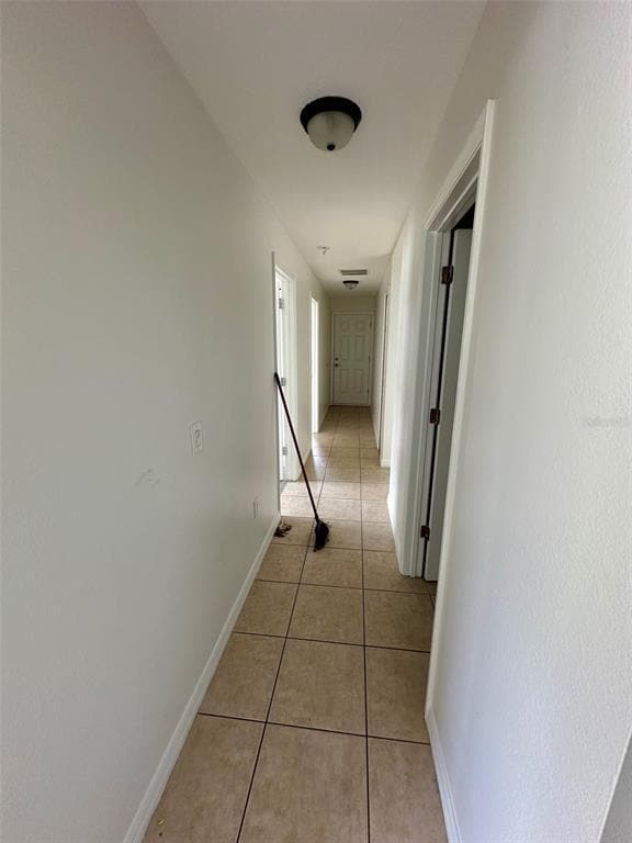 Building Photo - 510 Blackbird Ln