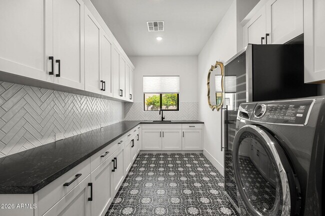 Building Photo - 13267 E Ranch Gate Rd