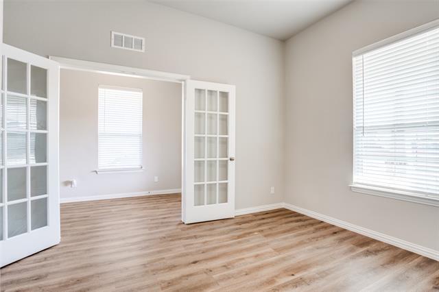 Building Photo - 3137 Greymoore Dr