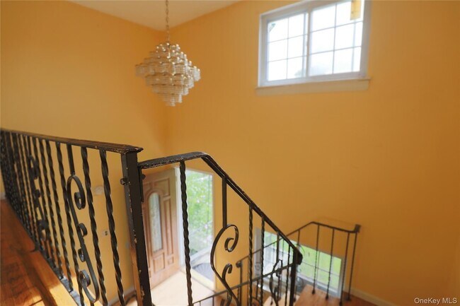 Building Photo - 19 Balin Ave