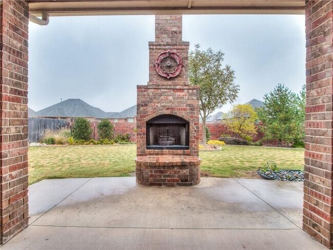 Building Photo - Lone Oak Lakes - Deer Creek Schools - 3 Bed | 2.5 Bath | 3 Car Garage | Bonus Room | Storm Shelte...