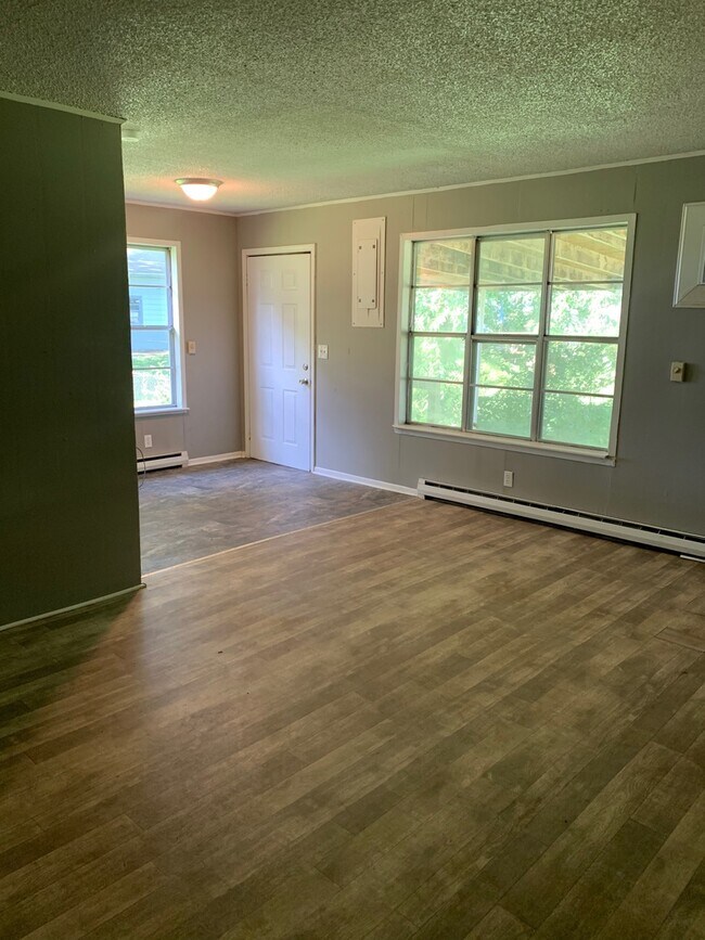 Building Photo - 1788-1788 W Grapevine Dr