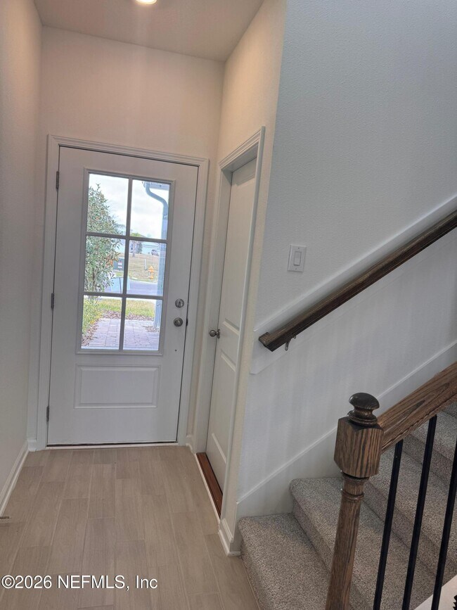 Building Photo - 109 Silver Myrtle Ct