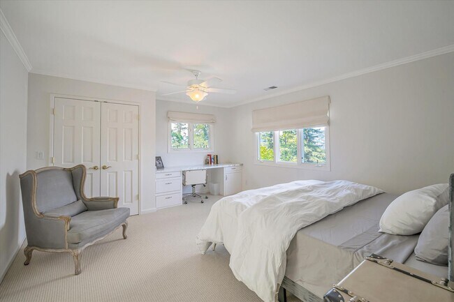 Building Photo - Welcome to Your Luxurious Napa Valley Retr...