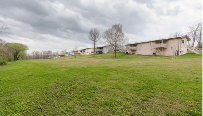 Building Photo - 127 Ridgecrest Cir