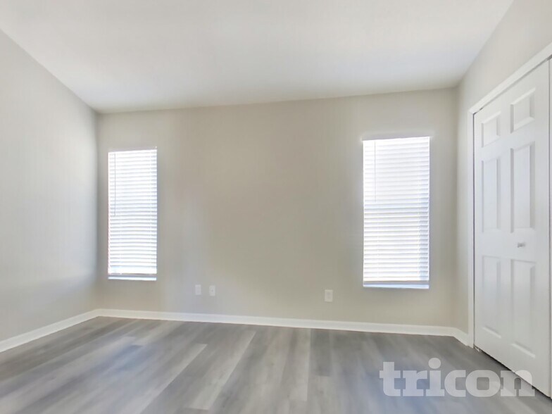 Building Photo - 15812 Heron Hill St
