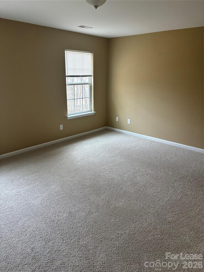 Building Photo - 5220 Chapel Chase Lane