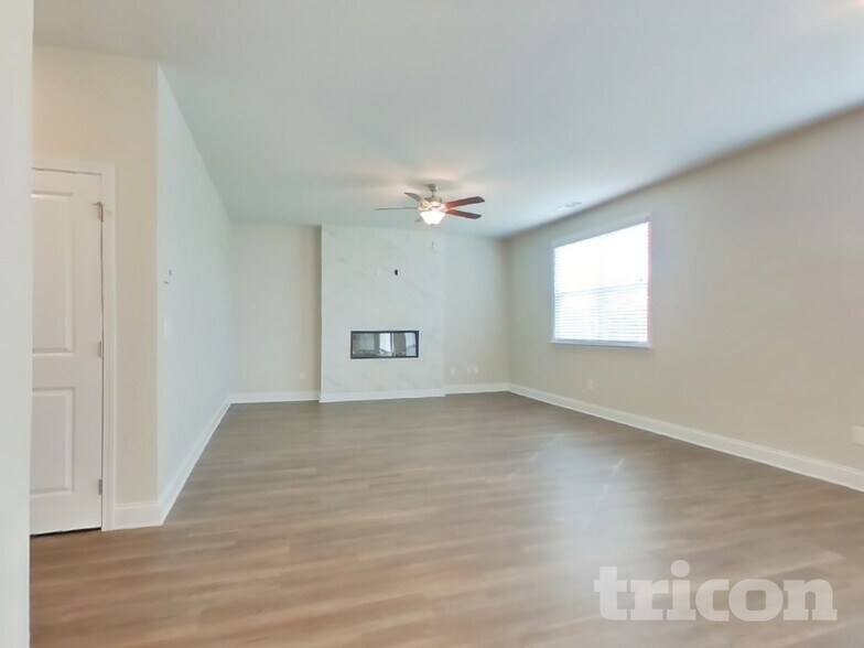 Building Photo - 36 Leyland Ct