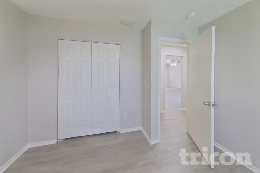 Building Photo - 39 Trotters Cir