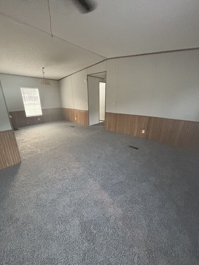 Building Photo - 54 Melody Ln