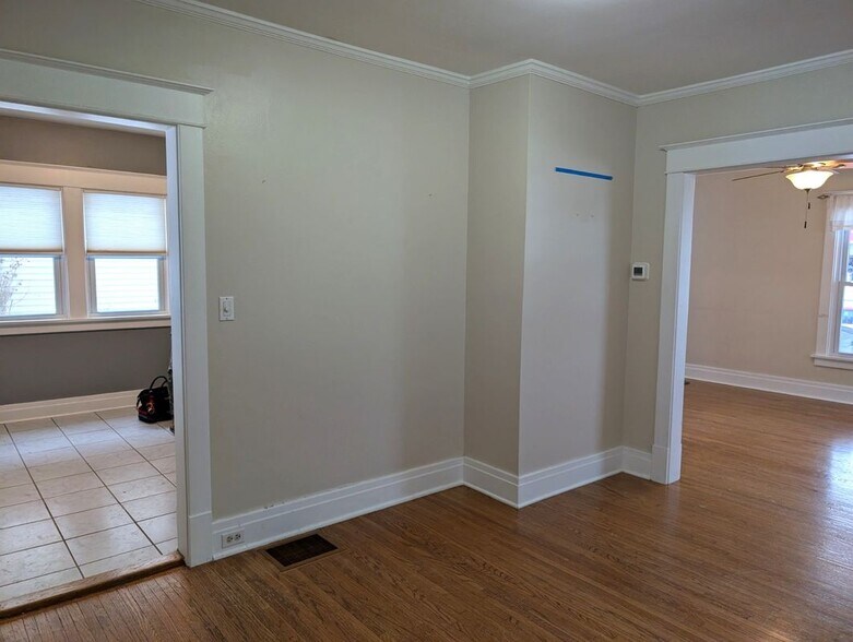 Building Photo - 81 Church St