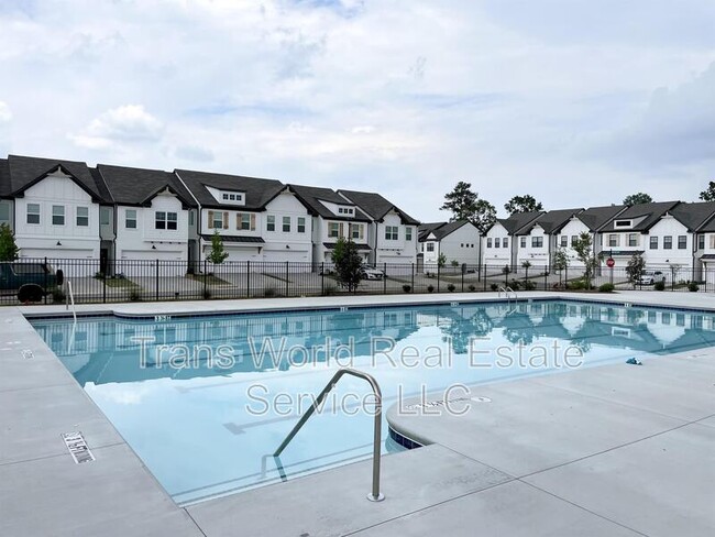 Building Photo - 158 N Auburn Landing Pl