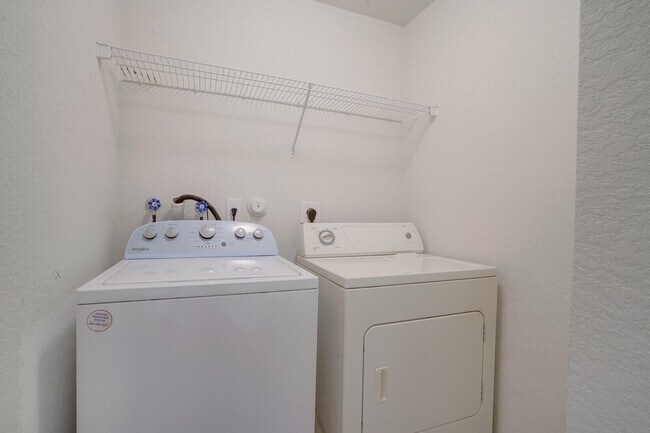 Building Photo - 785 Imperial Lake Rd