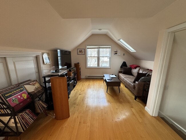 Building Photo - 17 Skahan Rd