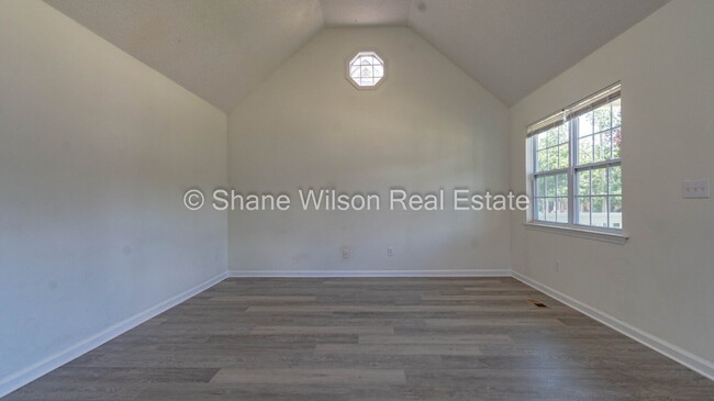 Building Photo - Newly renovated 3 BR / 1 BA for Lease!