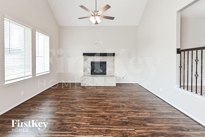 Building Photo - 4718 Painted Bunting Ln