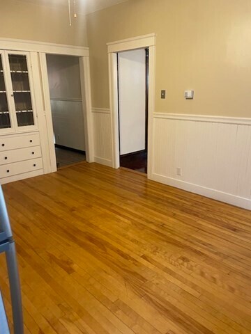 Building Photo - 17 N Woodford St