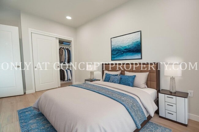 Building Photo - 2 Bed 2 Bath! Stylish, Smart, and Serene — The New Standard of Affordable Modern at Studio Crossing