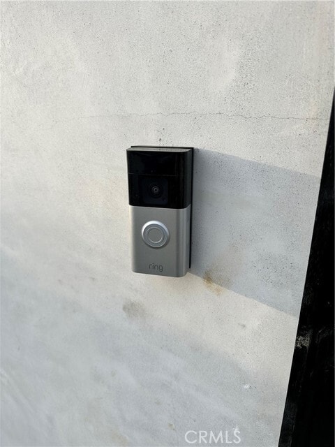 Building Photo - 9585 Woodale Ave