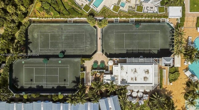 Building Photo - 50 South Pointe Dr