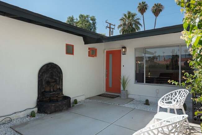 Building Photo - 69941 Sunny Ln
