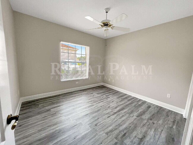 Building Photo - First-Floor 2 Bed, 2 Bath with In-Unit Washer & Dryer – Everyday Living Made Easy at Castilla Cir...