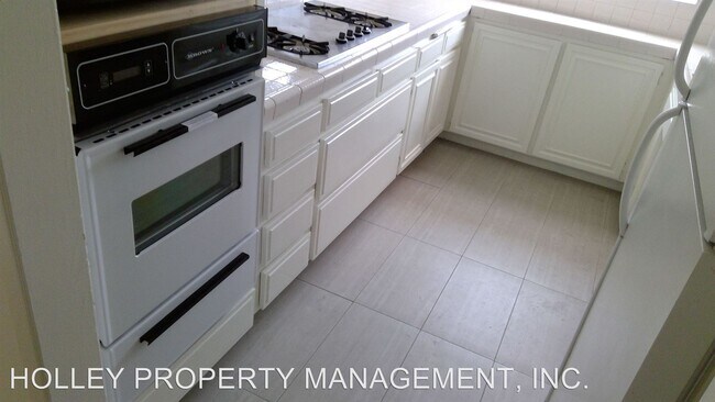 Building Photo - 3735 Keystone Ave