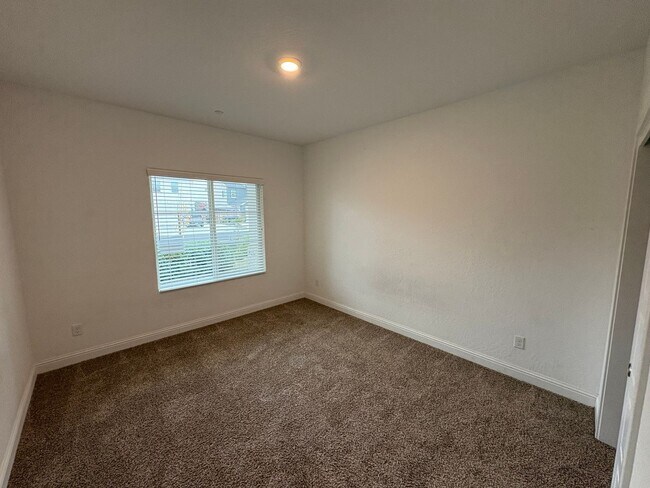 Building Photo - Lennar Built 2 story home coming soon!