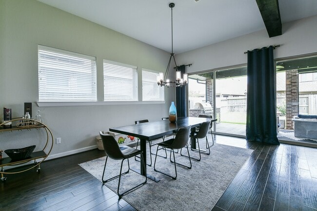 Building Photo - 10215 Palmour Pass