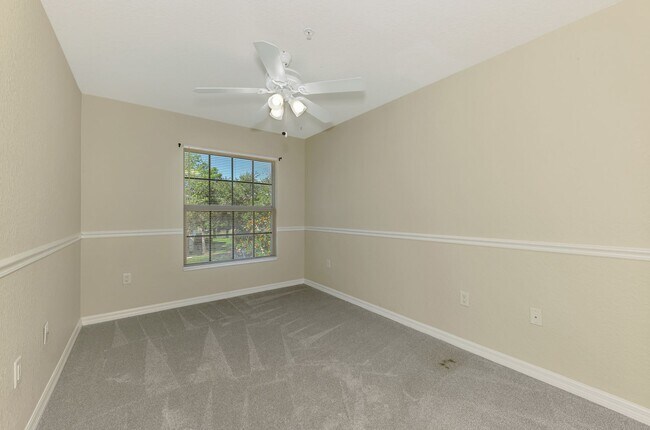 Building Photo - Beautiful 3/2 in Tara Community
