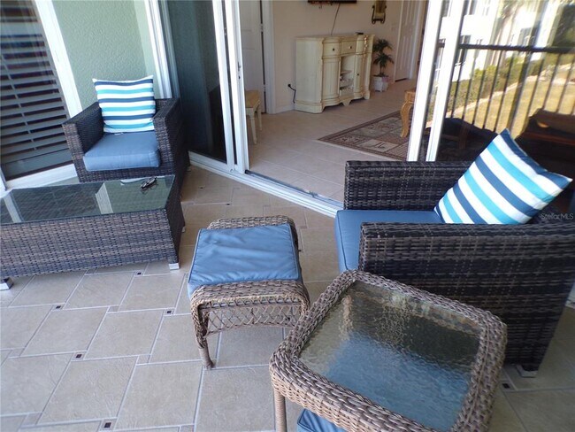 Building Photo - 1431 Aqui Esta Dr