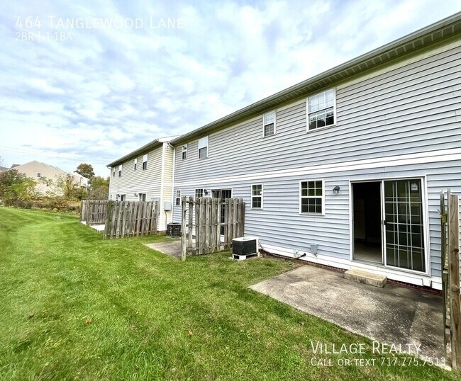Building Photo - 464 Tanglewood Ln