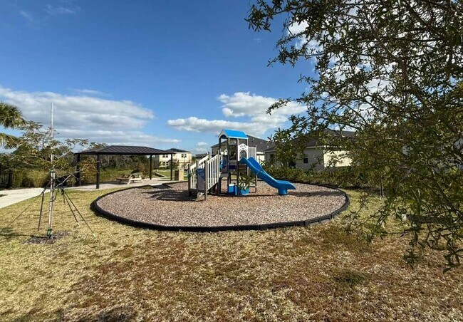 Building Photo - 120 Bogey Dr